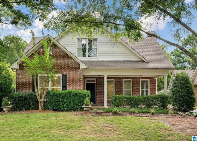 Property at 525 Alston Park Dr, Vestavia Hills, AL 35242, 6 beds, 3 baths