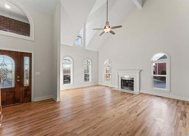Property at 816 Vanessa Dr, Trussville, AL 35173, 4 beds, 2.5 baths