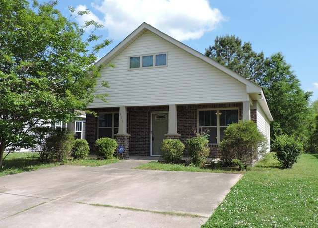 Property at 316 Creek Run Cir, Calera, AL 35040, 3 beds, 2 baths