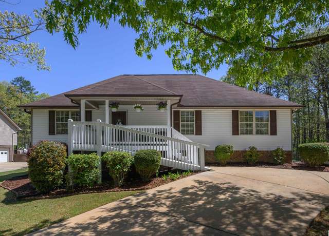 Property at 12723 Oak Forest Dr, Lake View, AL 35111, 4 beds, 2.5 baths