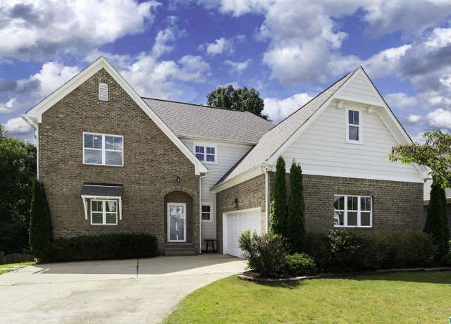 Property at 865 Madison Ln, Helena, AL 35080, 6 beds, 5.5 baths