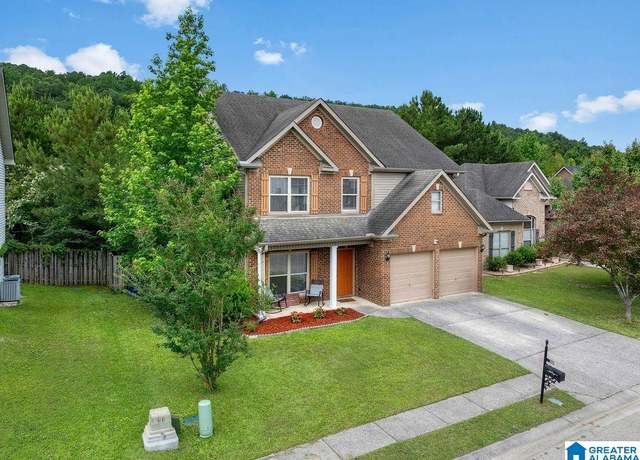 Property at 2066 Forest Lakes Ln, Chelsea, AL 35147, 4 beds, 2.5 baths