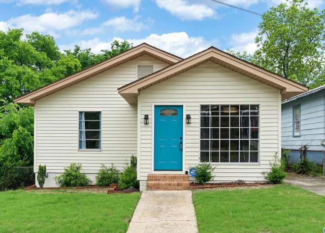 Property at 505 60th St, Fairfield, AL 35064, 2 beds, 2 baths