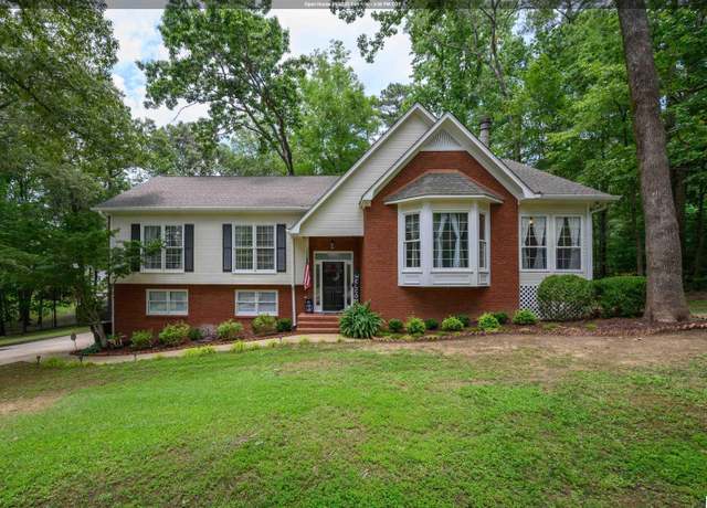 Property at 1004 Tall Oaks Cir, Mccalla, AL 35111, 3 beds, 2 baths