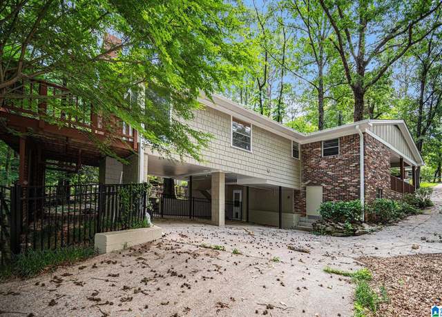 Property at 2970 Lake Park Cir, Birmingham, AL 35242, 3 beds, 3 baths