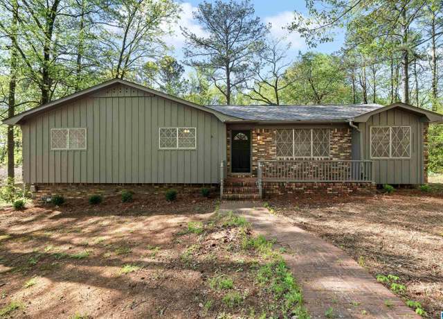 Property at 6525 Mountain Heights Rd, Pinson, AL 35126, 3 beds, 2.5 baths