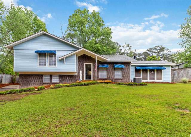 Property at 704 Hillcrest Rd, Adamsville, AL 35005, 3 beds, 2 baths