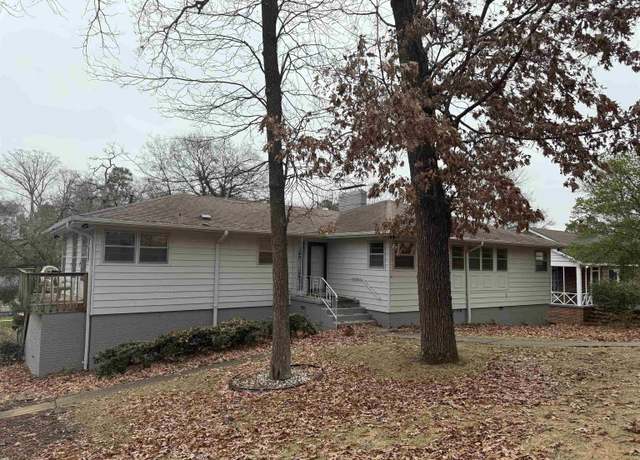 Property at 107 Hillside Rd, Bessemer, AL 35020, 3 beds, 2.5 baths