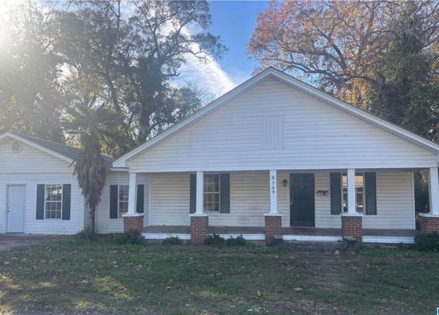 Property at 709 3rd Way NE, Fayette, AL 35555, 3 beds, 3 baths