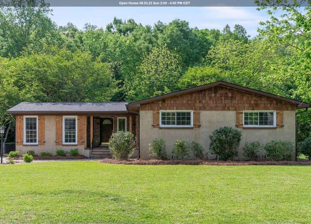Property at 4369 Mountaindale Rd, Birmingham, AL 35213, 3 beds, 2 baths