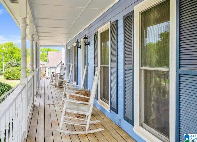Property at 1773 King James Dr, Alabaster, AL 35007, 3 beds, 3.5 baths