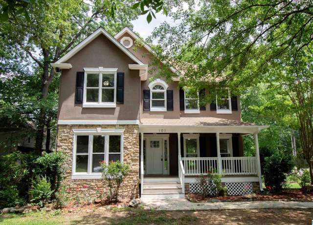 Property at 101 Trail Cir, Alabaster, AL 35007, 4 beds, 2.5 baths
