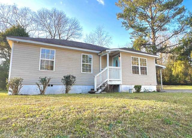 Property at 13 Union Camp Rd, Dora, AL 35062, 3 beds, 1 bath