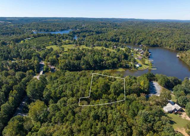 Property at 121 W Lakeshore Dr Unit 3A & 3B, Oneonta, AL 35121
