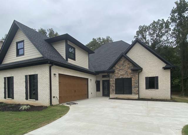 Property at 117 Melbourne Cir, Bessemer, AL 35022, 3 beds, 2.5 baths