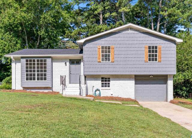 Property at 1904 Croydon Cir, Birmingham, AL 35235, 3 beds, 2 baths