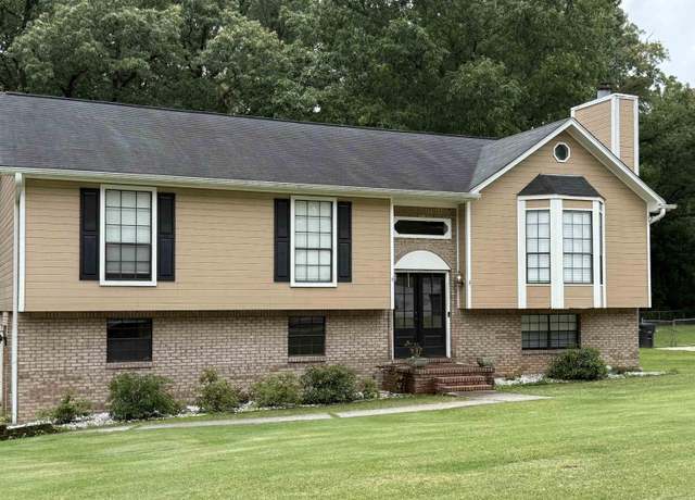 Property at 445 Southern Hills Dr, Calera, AL 35040, 4 beds, 2 baths