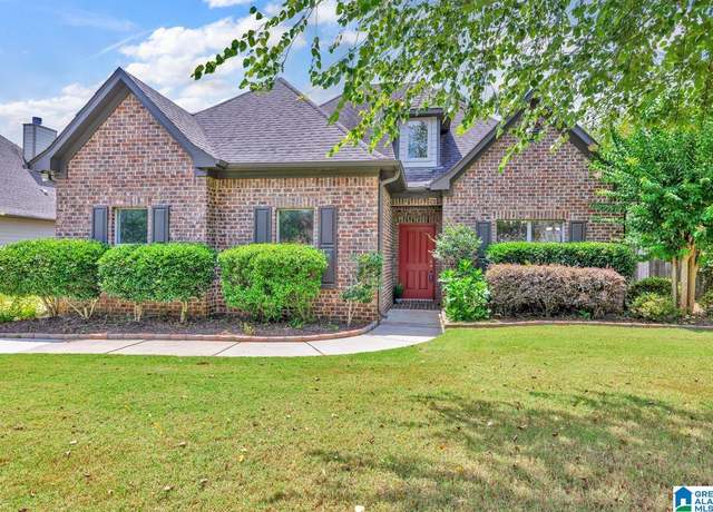 Property at 268 Silver Creek Pkwy, Alabaster, AL 35007, 3 beds, 2 baths