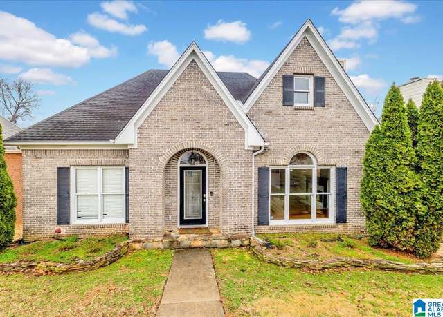 Property at 1565 Bent River Cir, Vestavia Hills, AL 35216, 4 beds, 3.5 baths