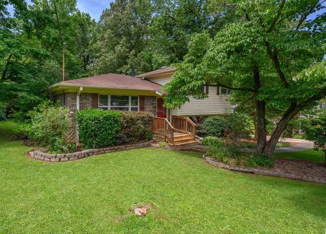 Property at 3204 Waxberry Ln, Gardendale, AL 35217, 3 beds, 1.5 baths