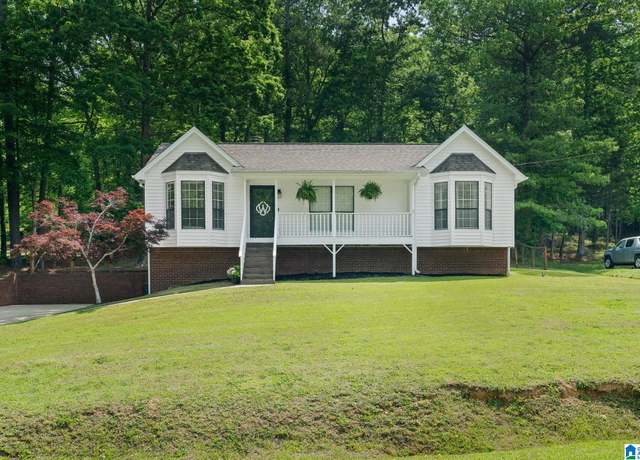 Property at 3475 Pear St, Trussville, AL 35173, 3 beds, 2 baths