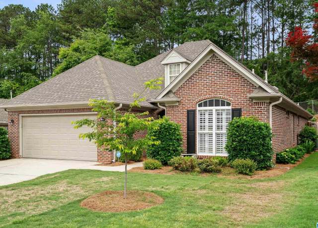 Property at 3685 Charleston Ln, Birmingham, AL 35216, 3 beds, 2 baths