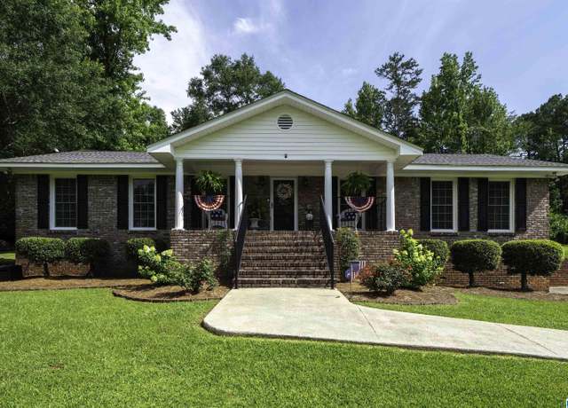 Property at 8422 N Valley Rd, Pinson, AL 35126, 3 beds, 2 baths