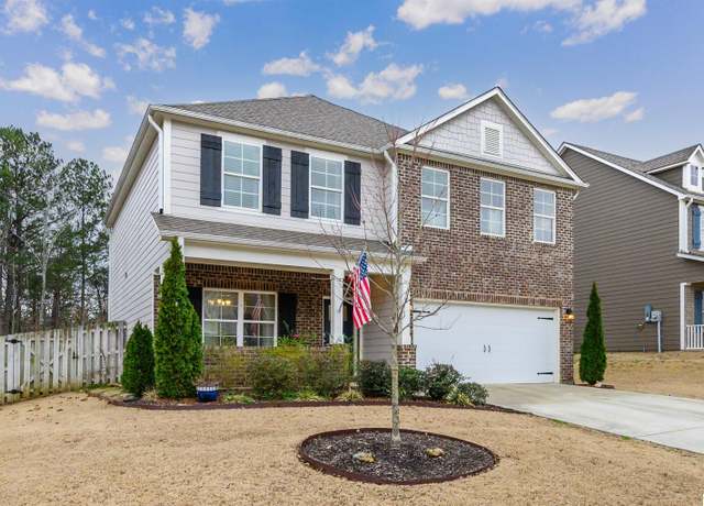 Property at 1167 Merion Dr, Calera, AL 35040, 3 beds, 2.5 baths
