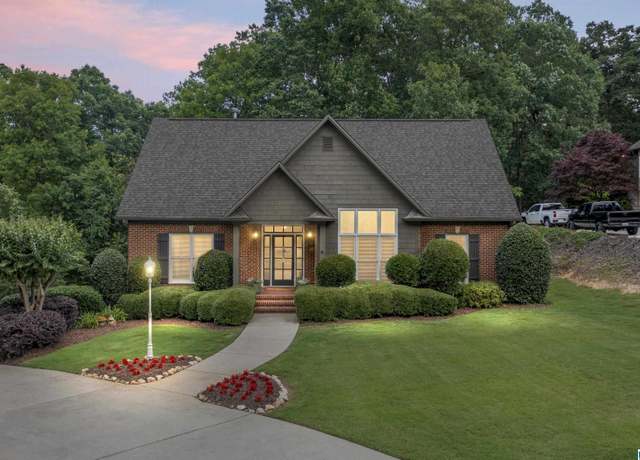 Property at 6721 Clear Creek Cir, Trussville, AL 35173, 3 beds, 2.5 baths