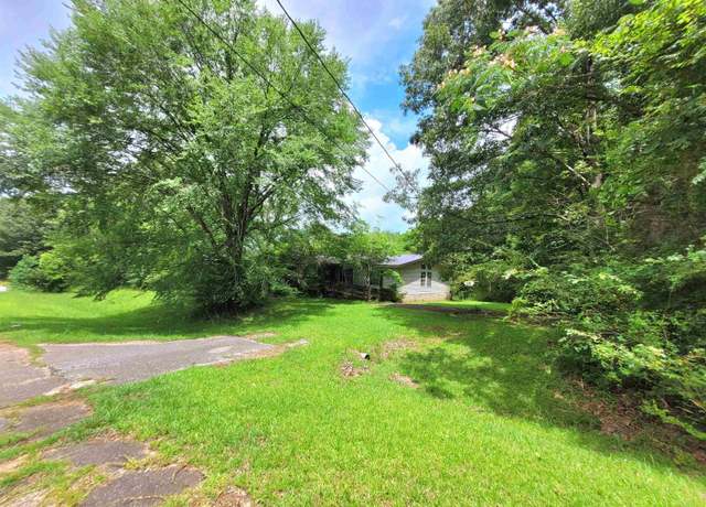 Property at 1219 Mcmillan St E #1, Talladega, AL 35160