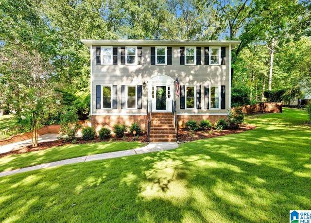 Property at 2767 Stevens Creek Rd, Hoover, AL 35244, 3 beds, 2.5 baths