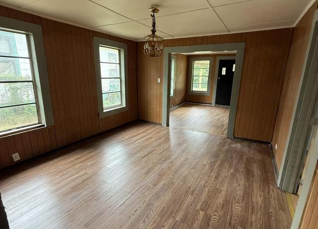 Property at 724 Alabama Ave SW, Birmingham, AL 35211, 2 beds, 1 bath