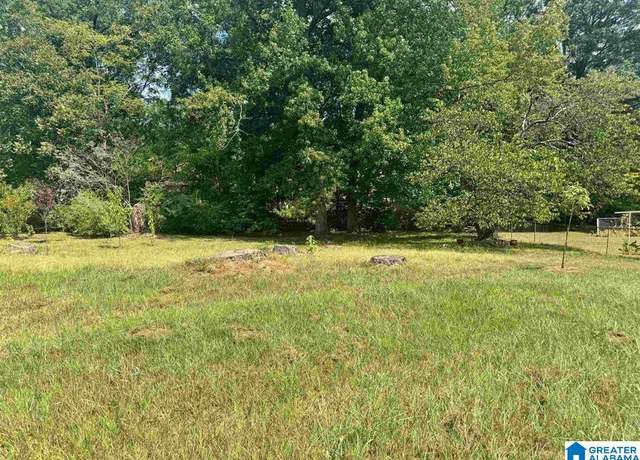 Property at 1031 Mount Olive Ave Unit 17-18, Gardendale, AL 35071