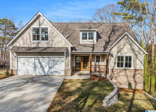 Property at 1572 Forest Ridge Rd, Homewood, AL 35226, 4 beds, 2.5 baths