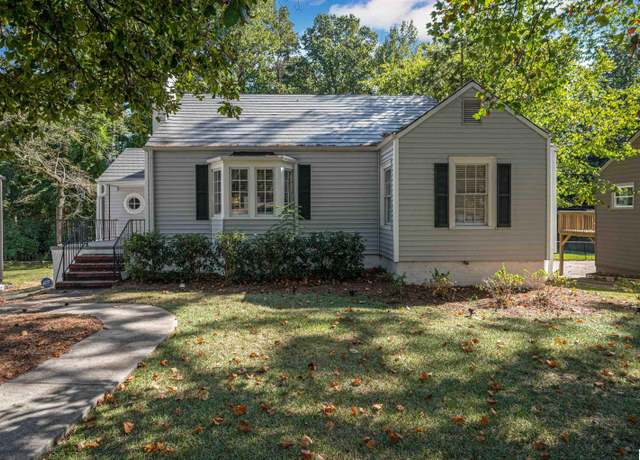 Property at 2041 21st Ave, Birmingham, AL 35209, 4 beds, 3 baths