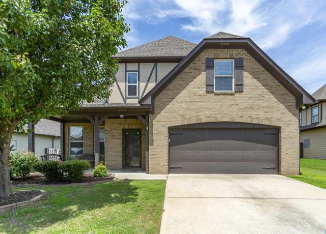 Property at 1327 Mountain Ln, Gardendale, AL 35071, 4 beds, 2.5 baths