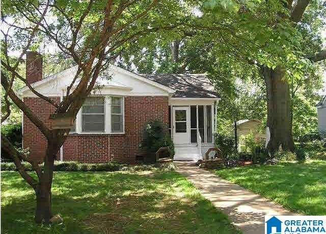 Property at 216 Pinewood Ave, Birmingham, AL 35228, 3 beds, 2 baths