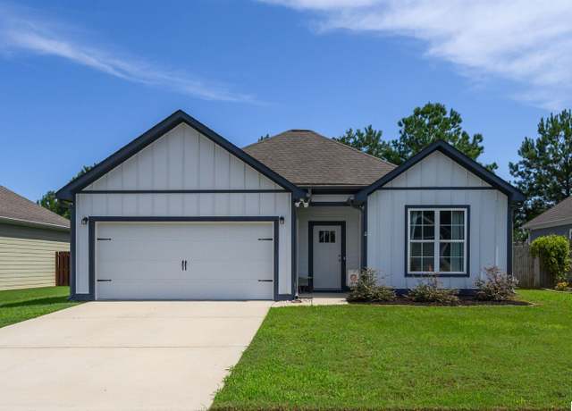 Property at 153 Ridgecrest Rd, Calera, AL 35040, 3 beds, 2 baths