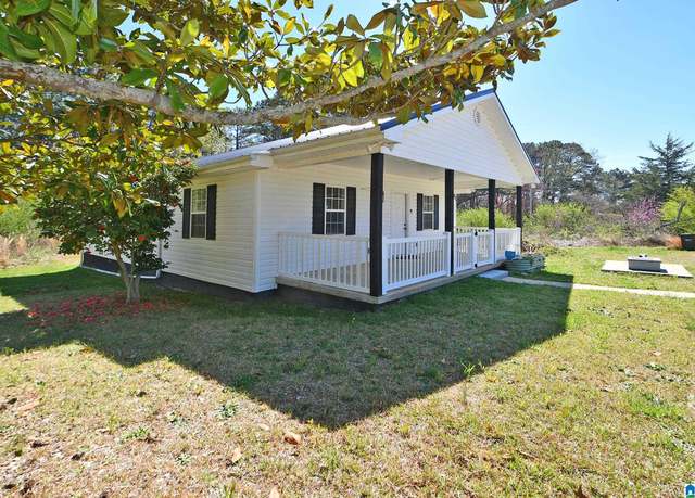 Property at 10650 County Road 87, Roanoke, AL 36274, 2 beds, 2 baths