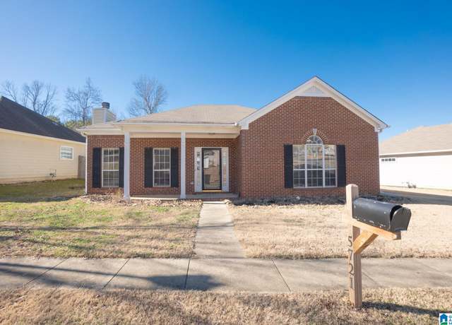 Property at 5721 Marchester Cir, Pinson, AL 35126, 3 beds, 2 baths