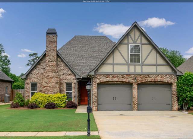 Property at 257 Lacey Ave, Alabaster, AL 35114, 3 beds, 2 baths