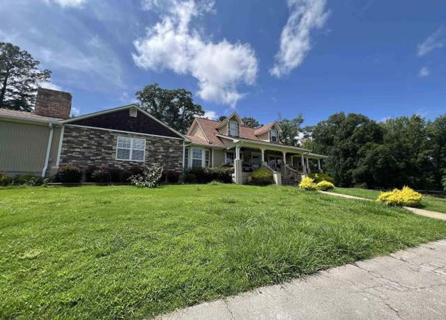 Property at 3811 Valley Bend Dr, Moody, AL 35004, 4 beds, 3.5 baths