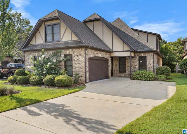 Property at 2085 Arbor Hill Pkwy, Hoover, AL 35244, 4 beds, 2.5 baths