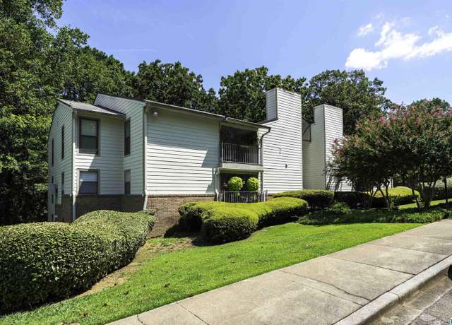 Property at 701 Gables Dr #701, Hoover, AL 35244, 2 beds, 2 baths