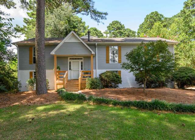 Property at 1397 Golden Forest Dr, Bessemer, AL 35022, 4 beds, 2 baths