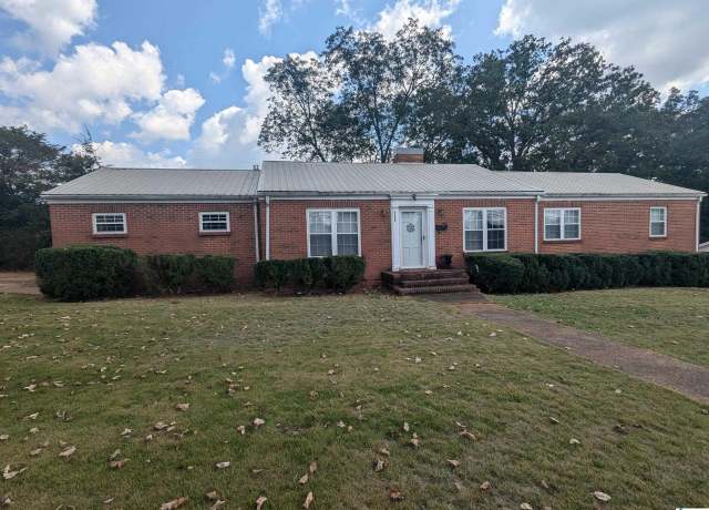 Property at 500 Cherry St, Talladega, AL 35160, 4 beds, 3 baths