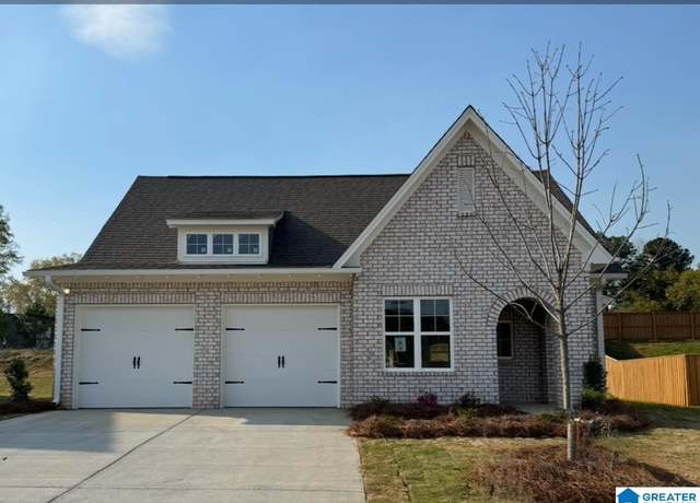 Property at 431 Avondale Ln, Pell City, AL 35128, 3 beds, 2 baths