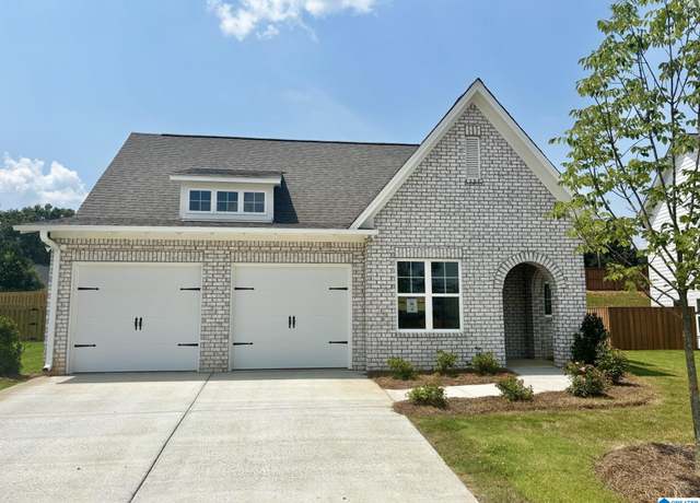 Property at 431 Avondale Ln, Pell City, AL 35128, 3 beds, 2 baths