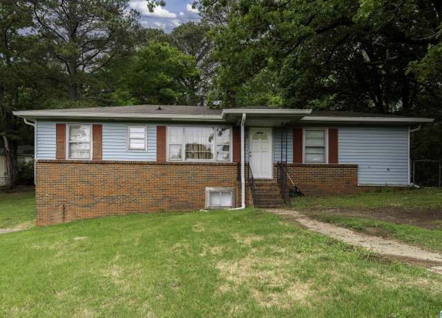 Property at 1928 5th St NE, Center Point, AL 35215, 3 beds, 2 baths