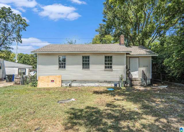 Property at 2028 Lee Ter SW, Birmingham, AL 35211, 2 beds, 1 bath